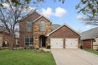 Building Photo - 1261 Golf Club Dr