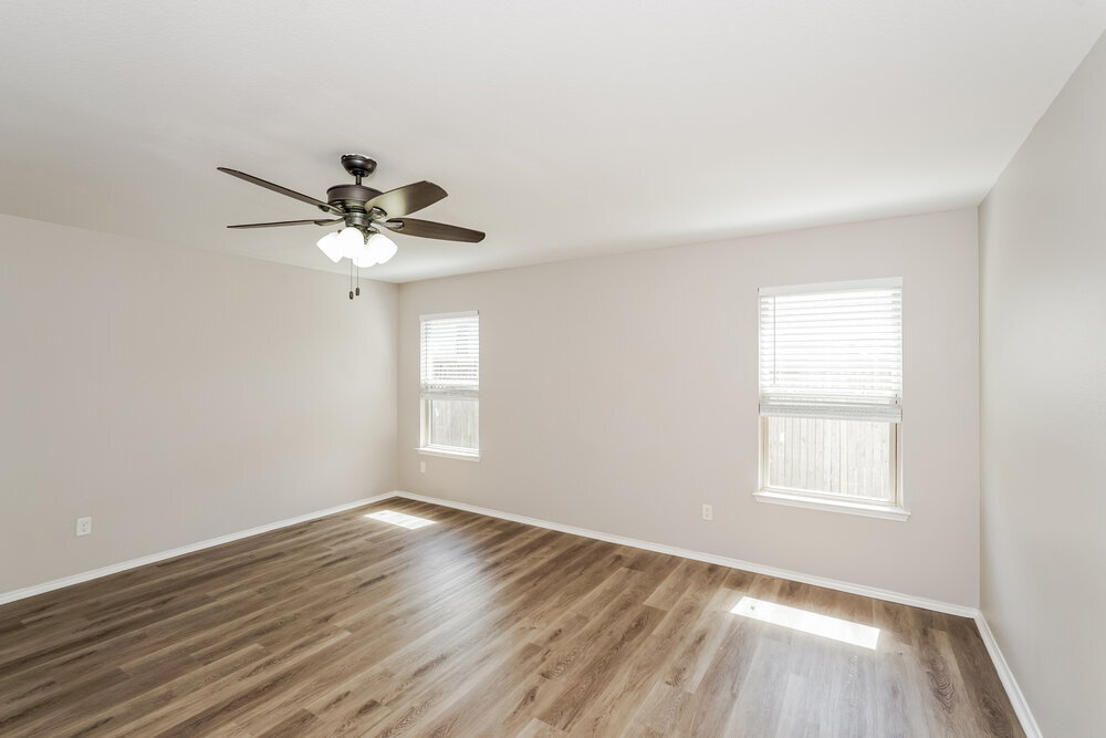 Building Photo - 5509 Northfield Dr
