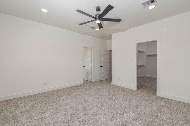 Building Photo - 16571 Oasis Glade Dr