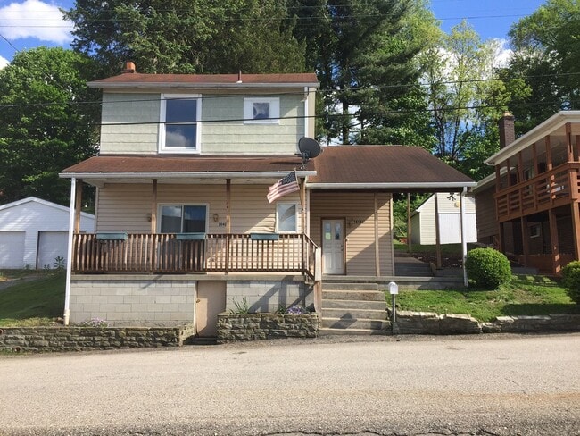 Building Photo - 3-Bedroom Single-Family Home for Rent in Irwin, PA