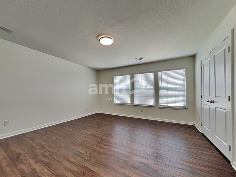 Building Photo - 4853 Billingsgate Ln