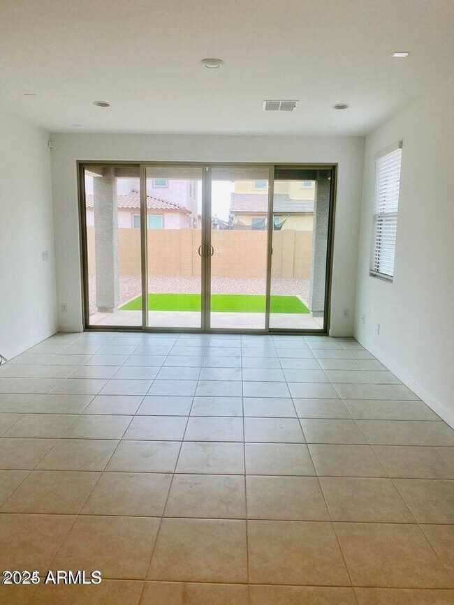 Building Photo - 9449 W Roma Ave