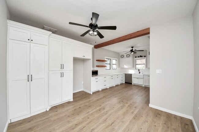 Building Photo - 1507 Brooks Ave