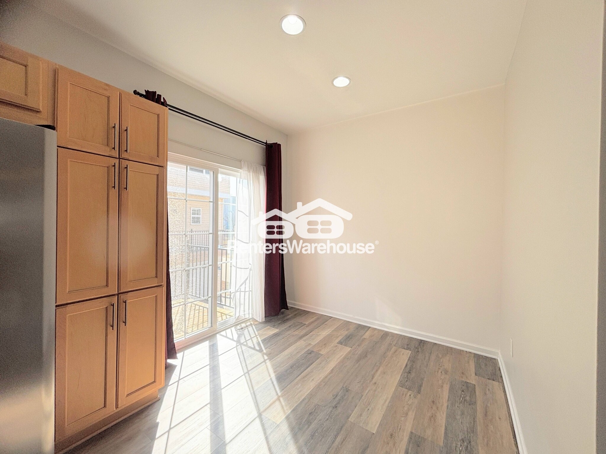 Building Photo - 2122 High St