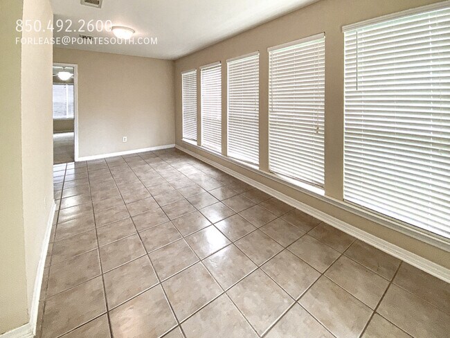 Building Photo - 27450 Hobby Horse Ln