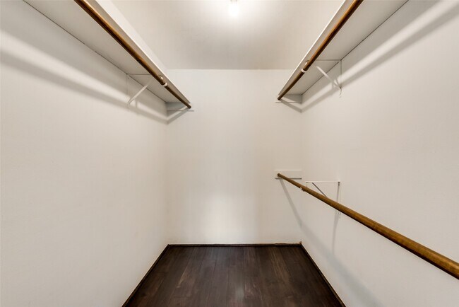 Building Photo - 8787 Brae Acres Rd