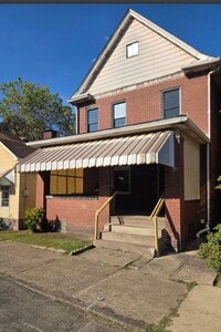 Building Photo - Updated 3br house!