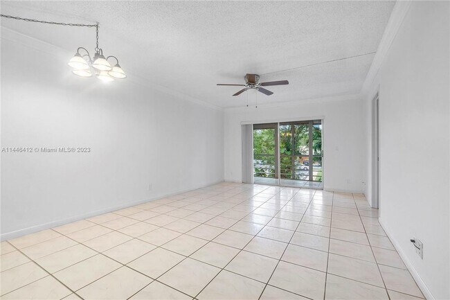 Building Photo - 1638 Embassy Dr