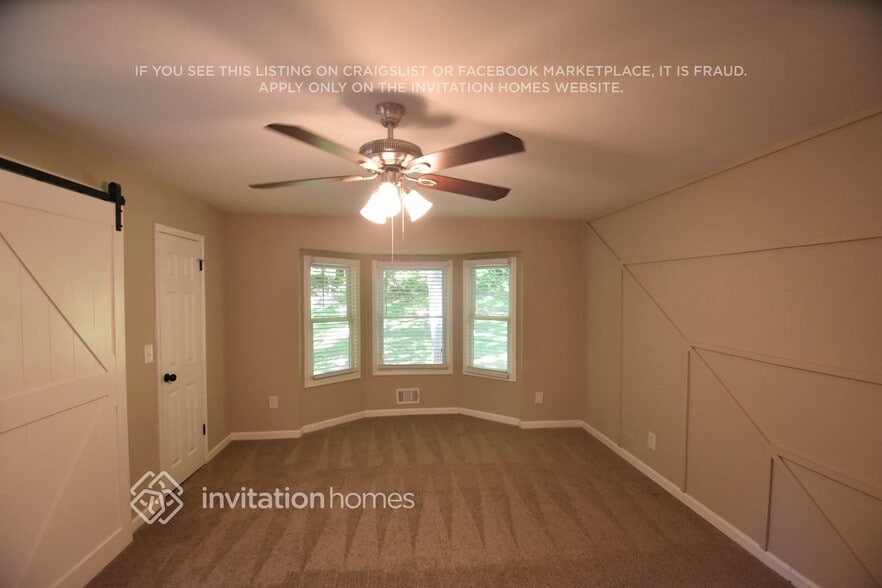 Building Photo - 4091 Wrexham Dr SW