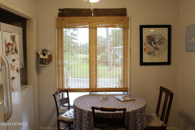 Building Photo - 1534 Deer Pointe Ct SW