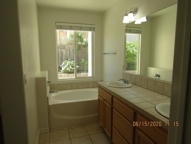 Building Photo - 832 Stacy Ann Terrace