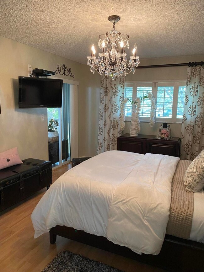 Building Photo - 4734 Lucerne Lakes Blvd