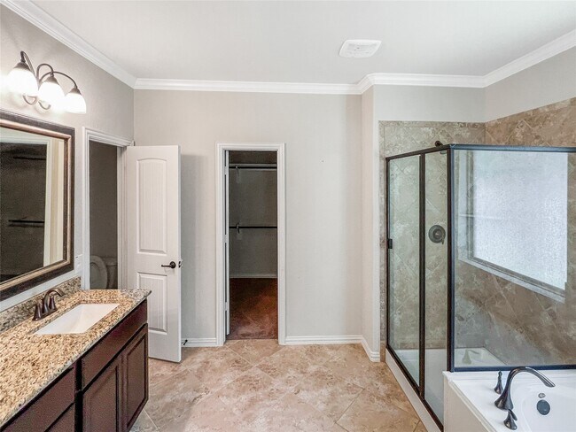 Building Photo - 25310 Evergreen Bend Dr