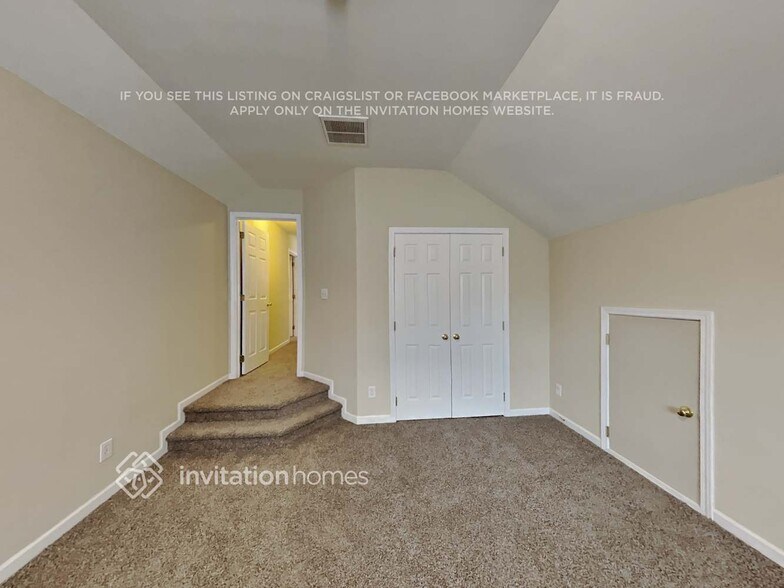 Building Photo - 106 Sandreed Dr