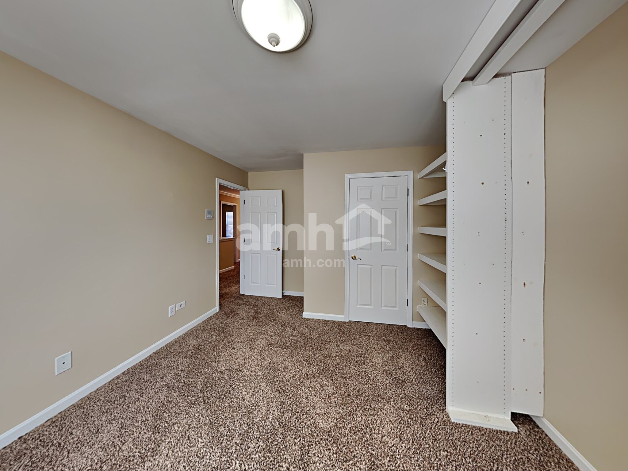 Building Photo - 586 Creek Valley Ct