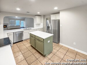 Building Photo - 26023 Indian Clf