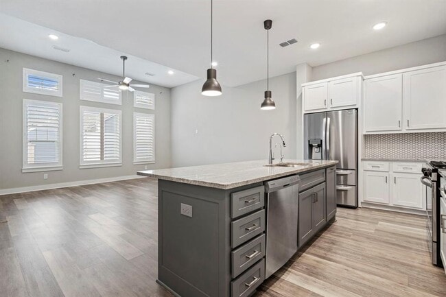 Building Photo - 1220 Sloane Manor Trace