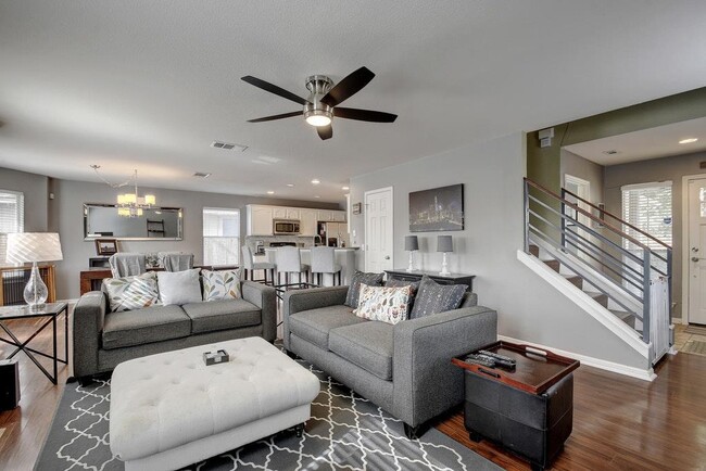 Building Photo - 5500 Steven Creek Way