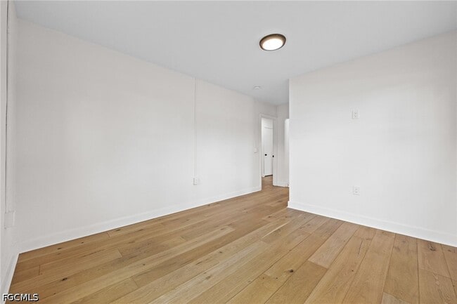 Building Photo - 1442 Olmeda Way