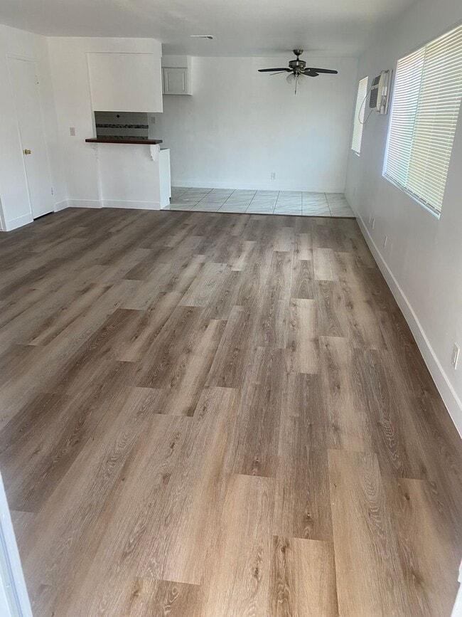 Building Photo - 12554 Brookshire Ave