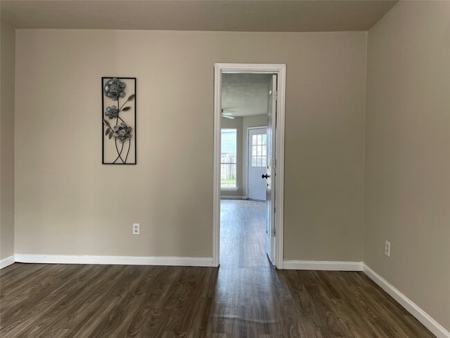 Building Photo - 6614 Amberfield Ln