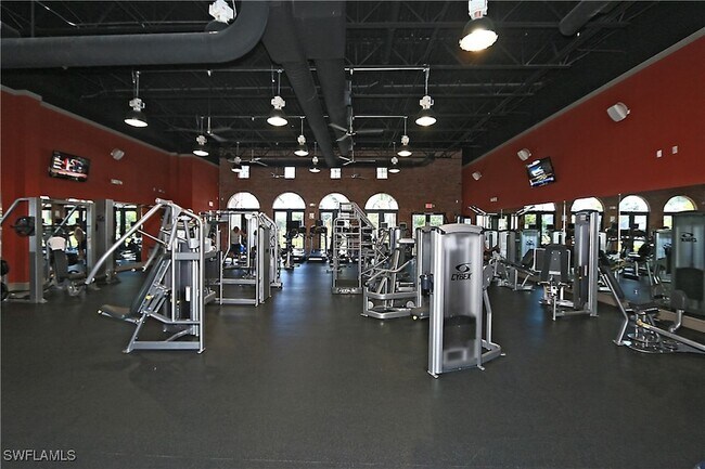 Building Photo - 11796 Paseo Grande Blvd