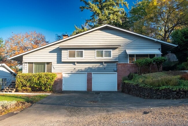Building Photo - 9054 SW 38th Ave