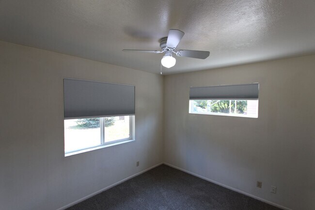 Building Photo - 3409 Pima Dr