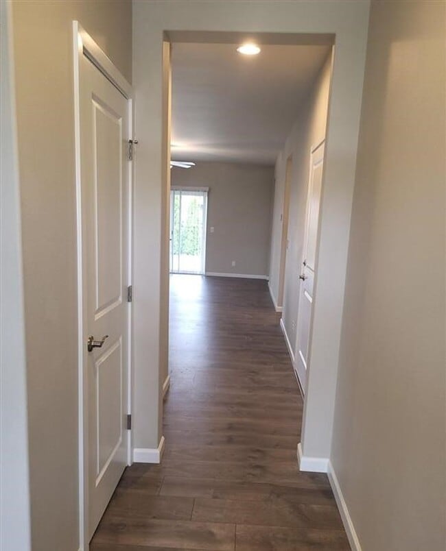 Building Photo - Beautiful 3 Bed 2 Bath Home in Enumclaw