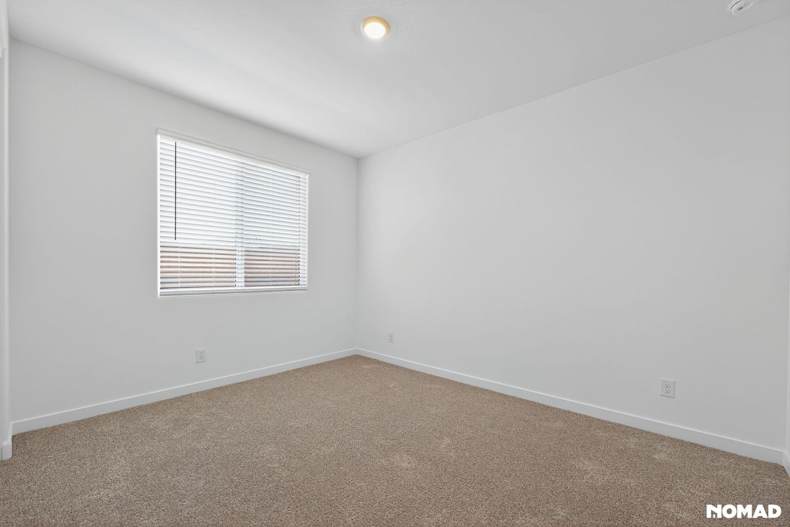 Building Photo - 8159 E Paloma Ave