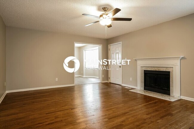 Building Photo - 3 Bedroom Pet-Friendly Home in Clayton, NC with Main Street Renewal