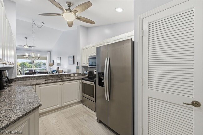 Building Photo - 5010 Cedar Springs Dr