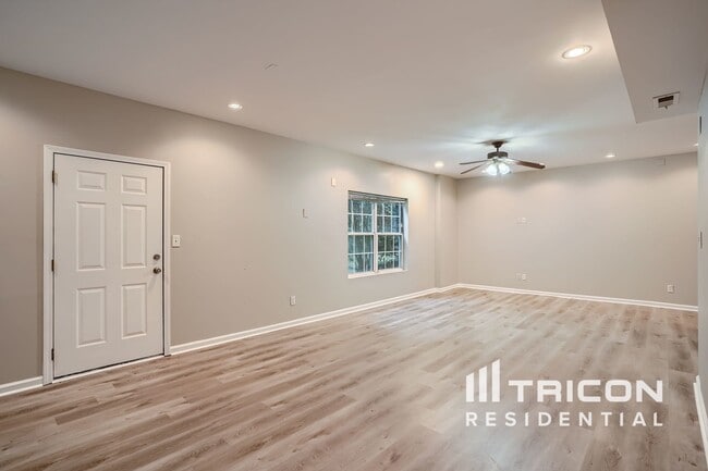 Building Photo - 1593 Great Shoals Cir SE