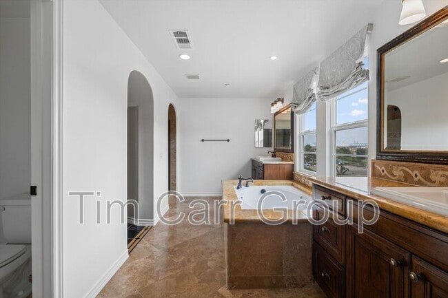 Building Photo - 7973 Osuna Cir