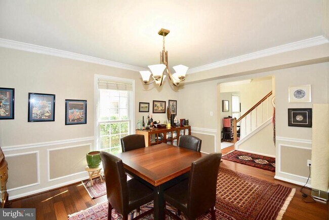 Building Photo - 6153 Summer Park Ln