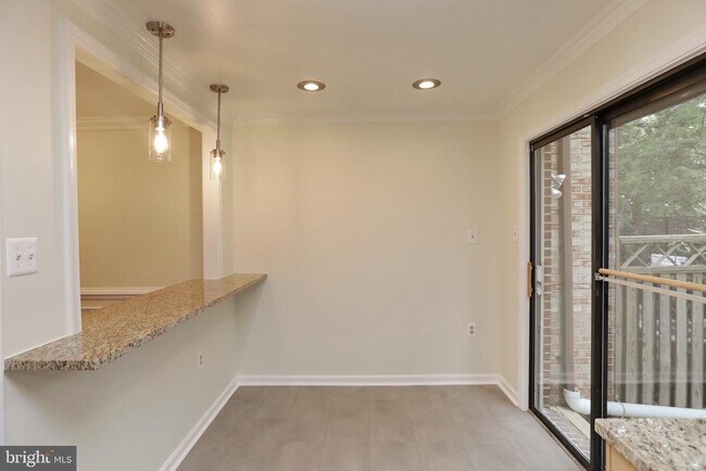 Building Photo - 5440 Barrister Pl