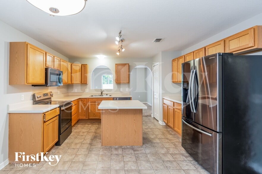 Building Photo - 3315 97th Ln E