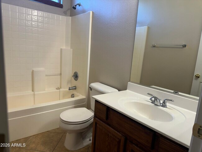 Building Photo - 14909 N 159th Dr