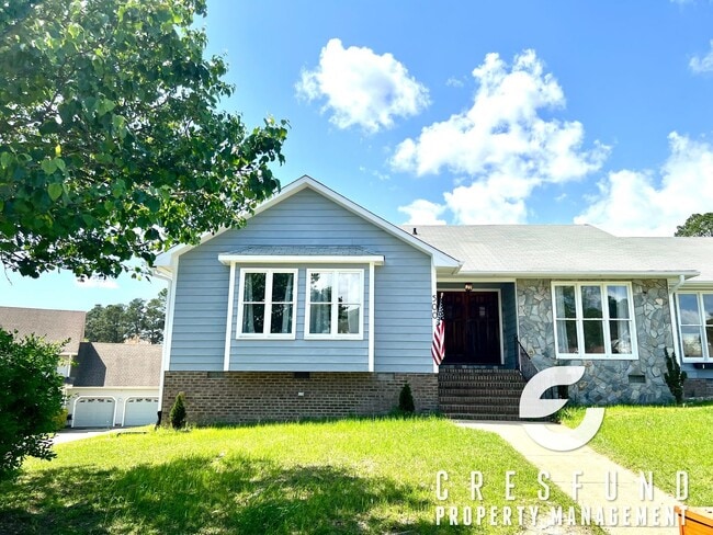 Building Photo - Coming Soon Mid JUNE Close to FORT BRAGG -