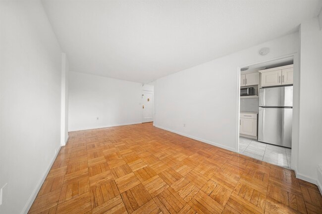 Building Photo - 6515 JFK Blvd E