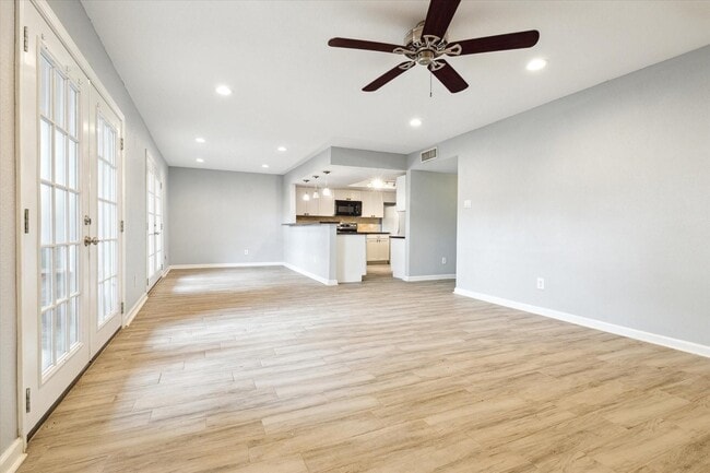 Building Photo - 5005 Georgi Ln