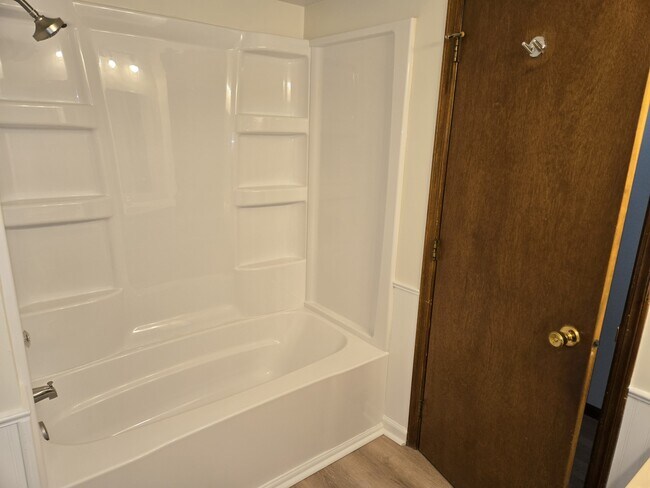 Building Photo - 3802 Gnarl Tree Ln