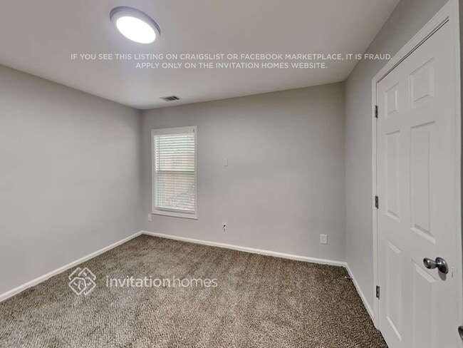 Building Photo - 2373 Walnut Tree Ln