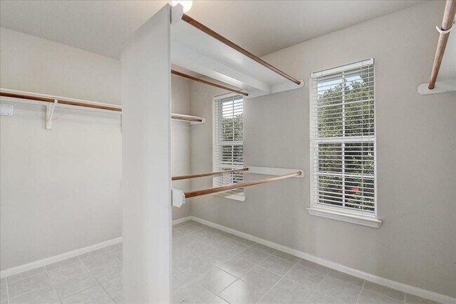 Building Photo - 2437 Cloud Peak Ln