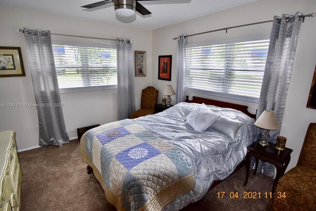 Building Photo - 2515 Emory Dr W