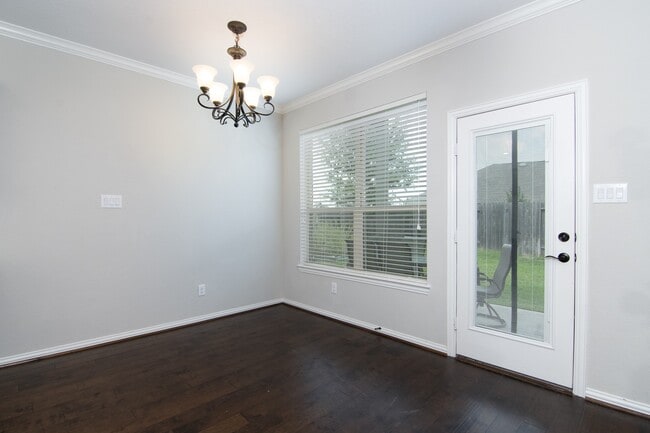 Building Photo - 14607 W Bekapark Ct