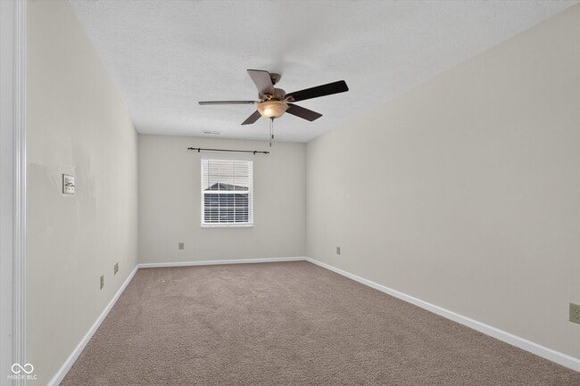 Building Photo - 793 N Crystal Dr