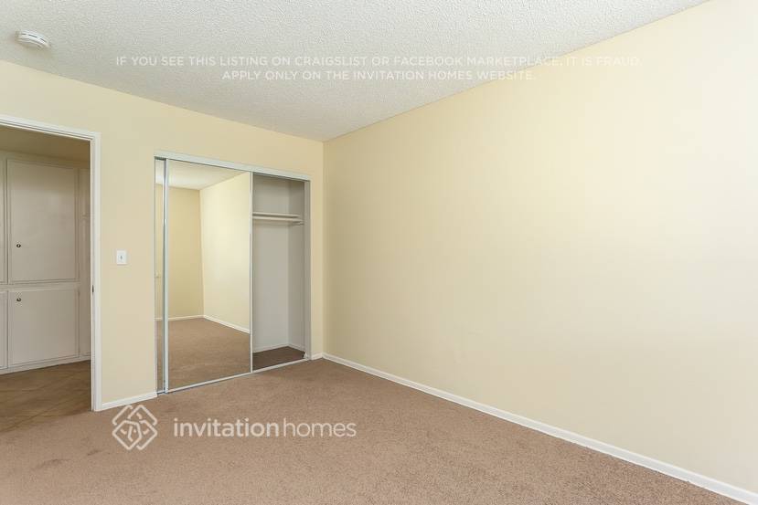 Building Photo - 6349 Orange Knoll Ave