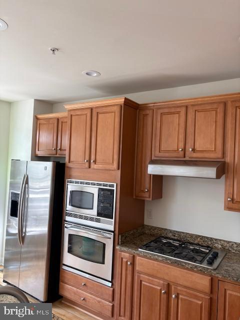 Building Photo - 1408 Steuart St