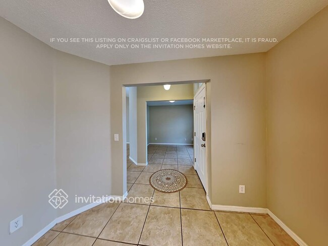 Building Photo - 453 Peace Ct